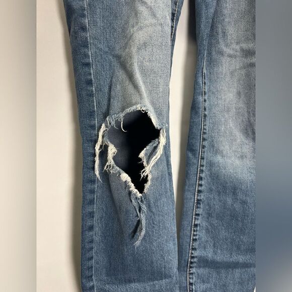 RSQ Womens Mom Jean Blue Wash Distressed Straight Jeans 3/W26 - Picture 2 of 6